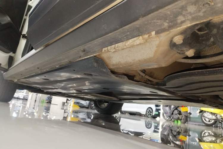 Used Volkswagen T-ROC 2020 280TSI DSG Two-Wheel-Drive Elite Version Left Side Sill