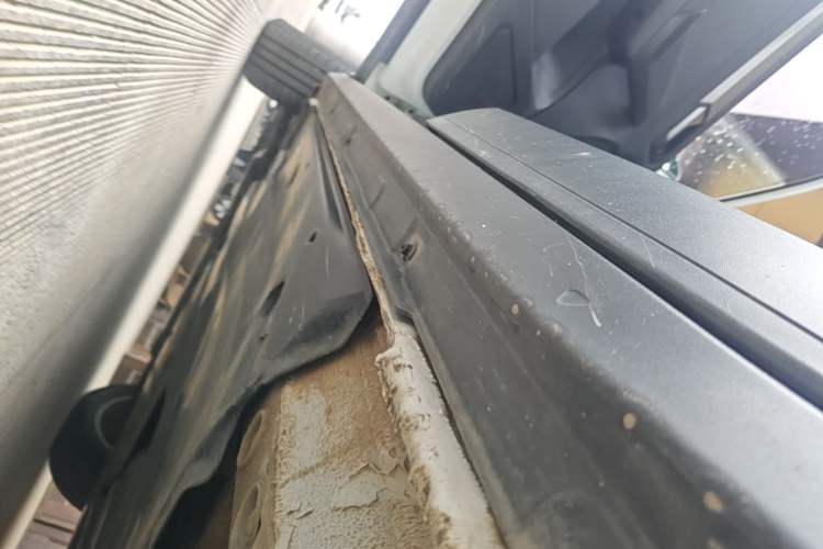 Used Volkswagen T-ROC 2020 280TSI DSG Two-Wheel-Drive Elite Version Left Side Sill