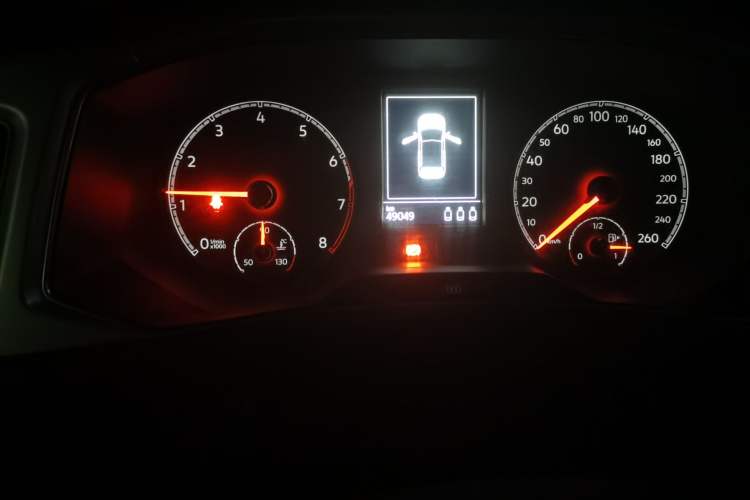Used Volkswagen T-ROC 2020 280TSI DSG Two-Wheel Drive Advanced Version Odometer Close Up