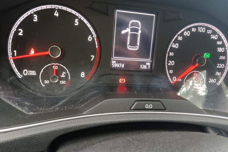 Used Volkswagen T-ROC 2020 280TSI DSG Two-Wheel Drive Advanced Version Odometer Close Up