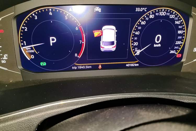 Used Volkswagen T-ROC 2020 280TSI DSG Two-Wheel Drive Comfort Version Odometer Close Up