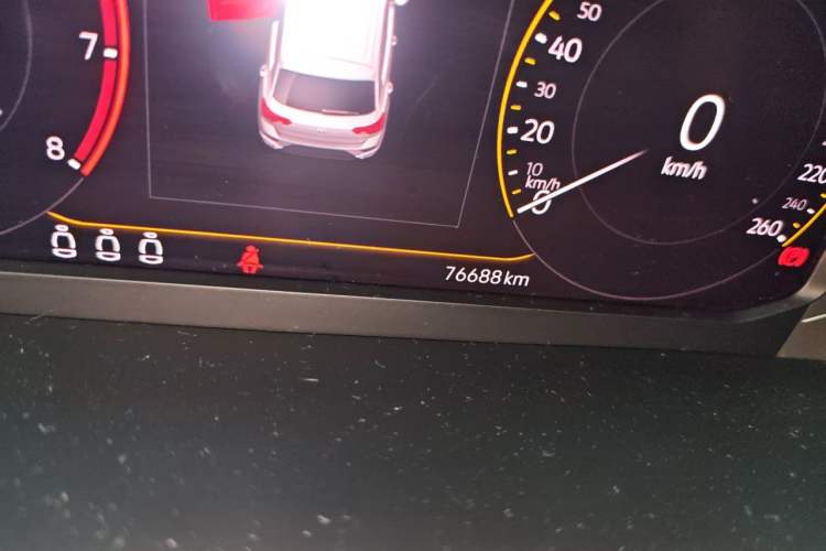 Used Volkswagen T-ROC 2020 280TSI DSG Two-Wheel Drive Comfort Version Odometer Close Up