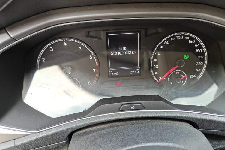 Used Volkswagen T-ROC 2020 230TSI DSG Two-Wheel Drive Advanced Version Odometer Close Up