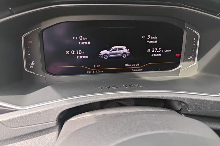 Used Volkswagen T-ROC 2020 280TSI DSG Two-Wheel Drive Comfort Version Odometer Close Up