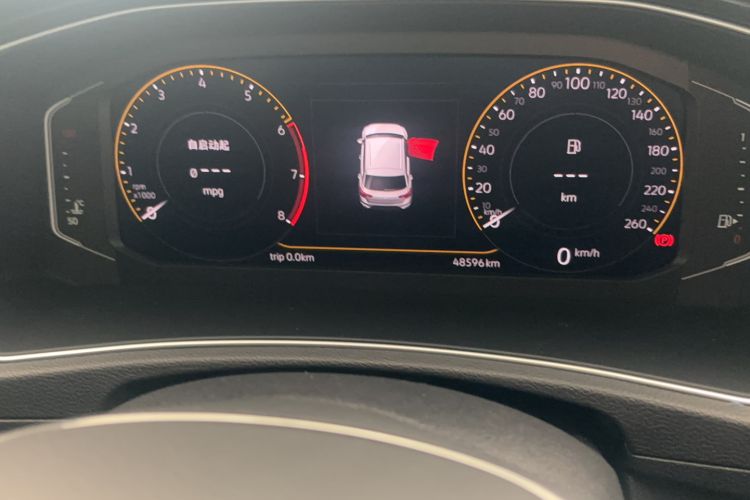 Used Volkswagen T-ROC 2020 280TSI DSG Two-Wheel Drive Comfort Version Odometer Close Up