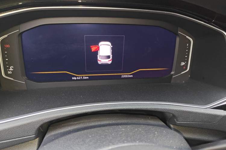 Used Volkswagen T-ROC 2020 280TSI DSG Two-Wheel Drive Comfort Version Odometer Close Up