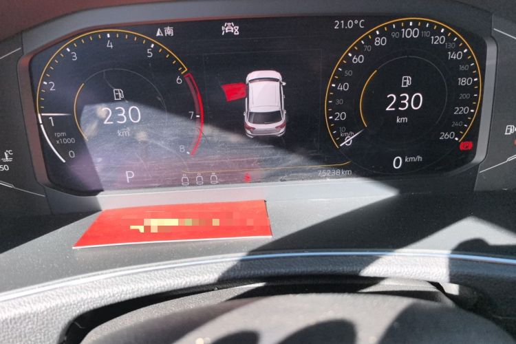 Used Volkswagen T-ROC 2020 280TSI DSG Two-Wheel Drive Comfort Version Odometer Close Up