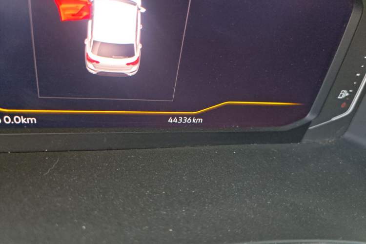 Used Volkswagen T-ROC 2020 280TSI DSG Two-Wheel Drive Comfort Version Odometer Close Up