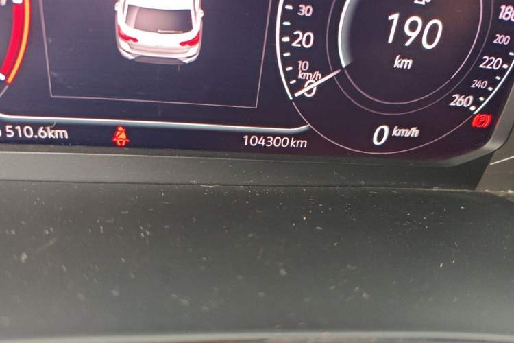 Used Volkswagen T-ROC 2020 280TSI DSG Two-Wheel Drive Comfort Version Odometer Close Up