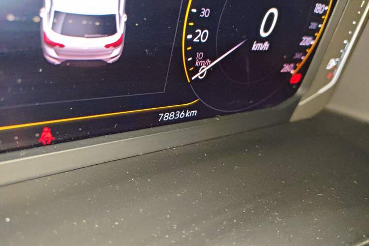 Used Volkswagen T-ROC 2020 280TSI DSG Two-Wheel Drive Comfort Version Odometer Close Up