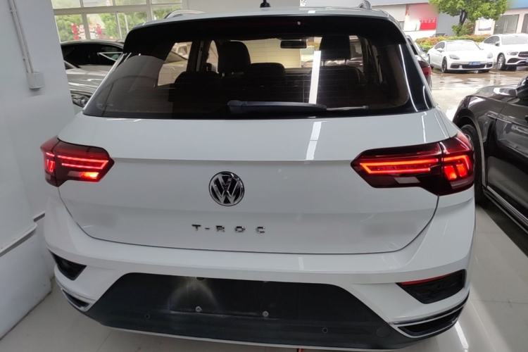 Used Volkswagen T-ROC 2020 230TSI DSG Two-Wheel Drive Advanced Version Rear
