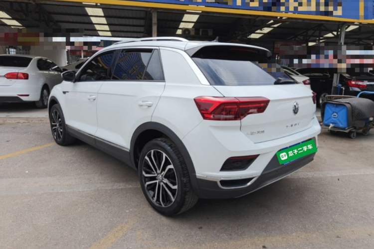 Used Volkswagen T-ROC 2020 280TSI DSG Two-Wheel Drive Comfort Version Rear Left 45 Deg