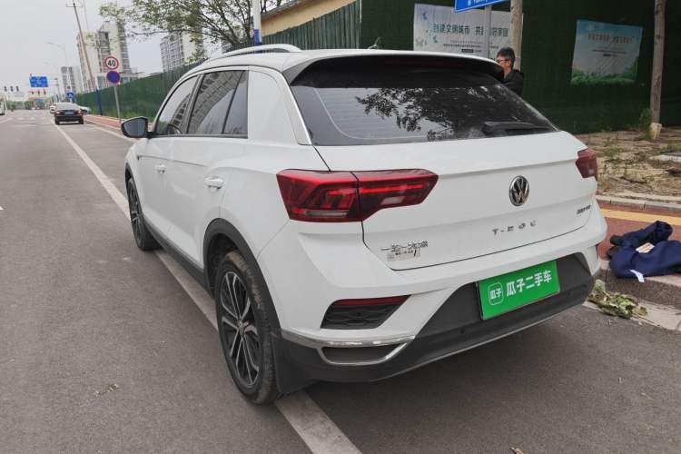 Used Volkswagen T-ROC 2020 280TSI DSG Two-Wheel Drive Comfort Version Rear Left 45 Deg