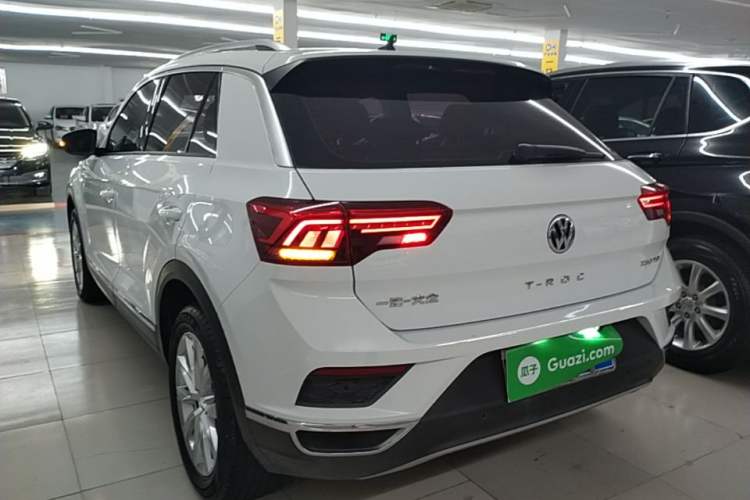 Used Volkswagen T-ROC 2020 230TSI DSG Two-Wheel Drive Advanced Version Rear Left 45 Deg