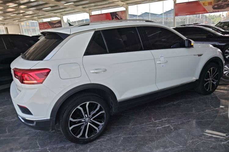 Used Volkswagen T-ROC 2020 280TSI DSG Two-Wheel Drive Comfort Version Rear Right 45 Deg
