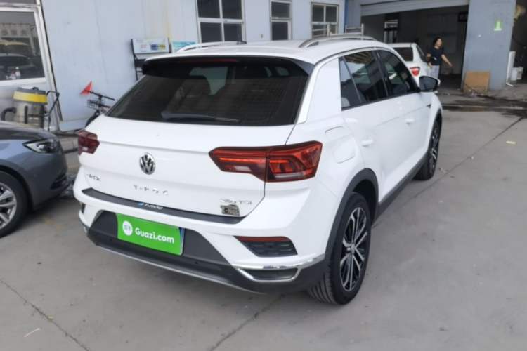 Used Volkswagen T-ROC 2020 280TSI DSG Two-Wheel Drive Comfort Version Rear Right 45 Deg