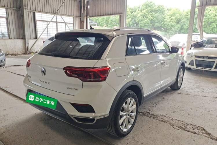 Used Volkswagen T-ROC 2020 230TSI DSG Two-Wheel Drive Advanced Version Rear Right 45 Deg