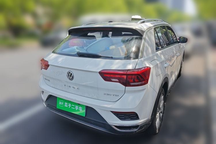Used Volkswagen T-ROC 2020 230TSI DSG Two-Wheel Drive Advanced Version Rear Right 45 Deg