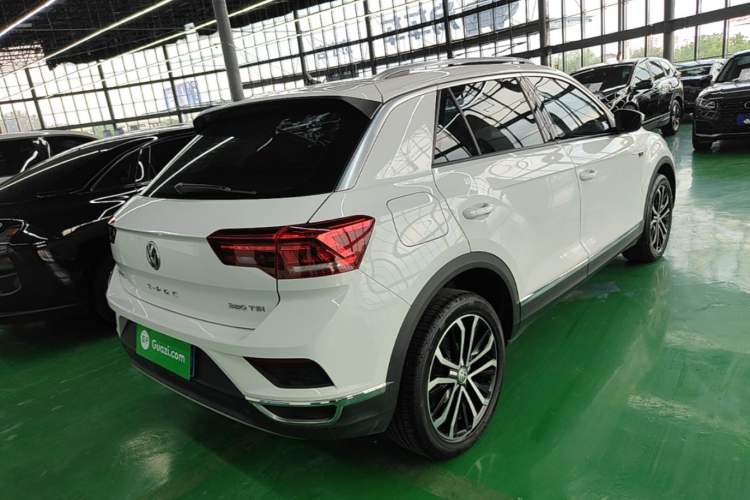 Used Volkswagen T-ROC 2020 280TSI DSG Two-Wheel Drive Comfort Version Rear Right 45 Deg
