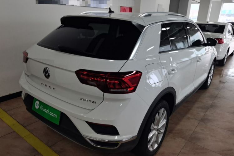 Used Volkswagen T-ROC 2020 230TSI DSG Two-Wheel Drive Advanced Version Rear Right 45 Deg