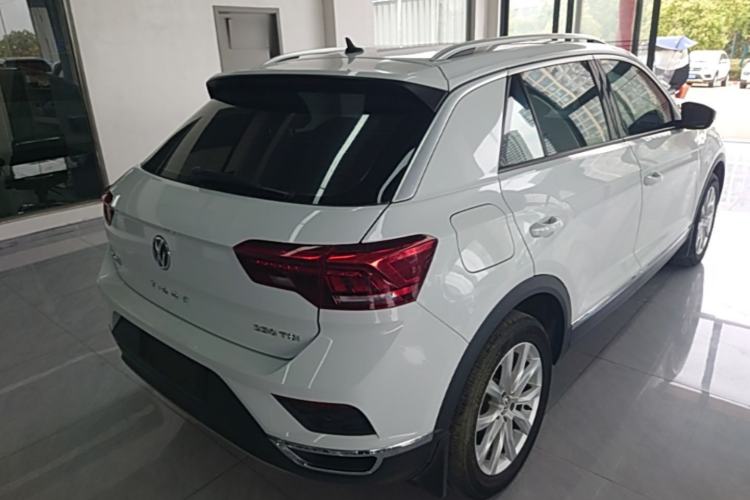 Used Volkswagen T-ROC 2020 230TSI DSG Two-Wheel Drive Advanced Version Rear Right 45 Deg