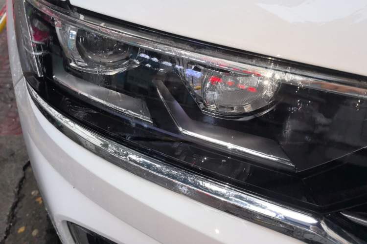Used Volkswagen T-ROC 2020 280TSI DSG Two-Wheel Drive Comfort Version Right Front Headlight