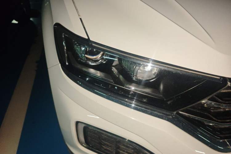 Used Volkswagen T-ROC 2020 280TSI DSG Two-Wheel-Drive Elite Version Right Front Headlight