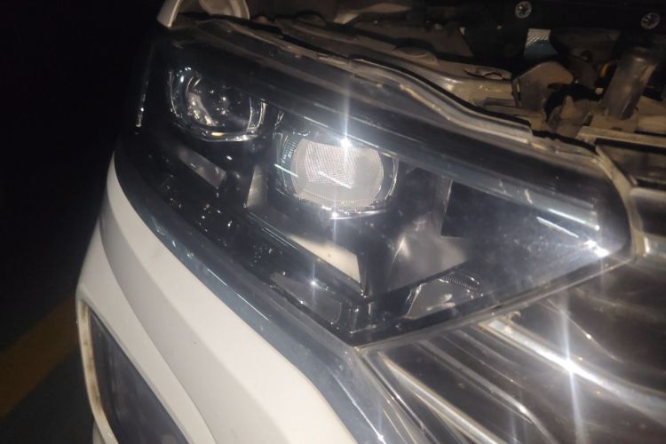 Used Volkswagen T-ROC 2020 280TSI DSG Two-Wheel Drive Advanced Version Right Front Headlight