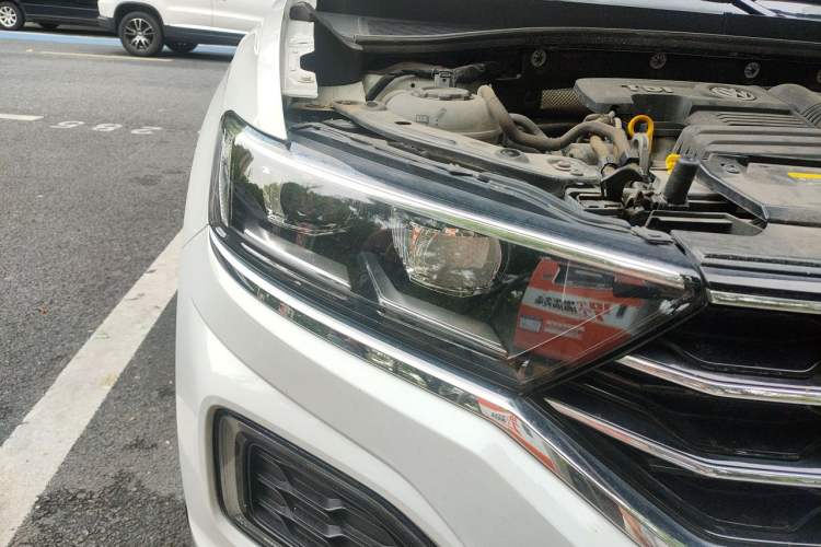 Used Volkswagen T-ROC 2020 280TSI DSG Two-Wheel Drive Comfort Version Right Front Headlight