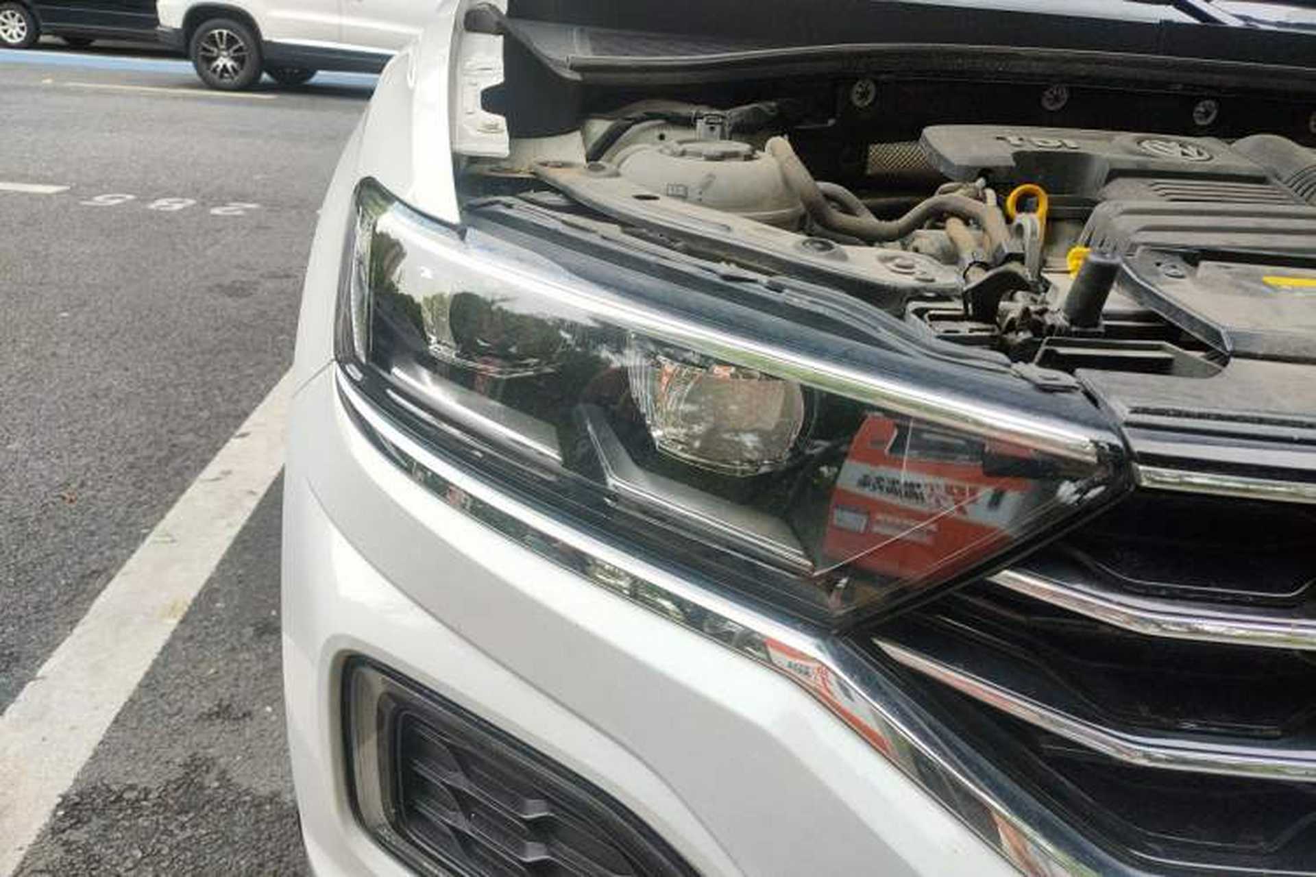 Used Volkswagen T-ROC 2020 280TSI DSG Two-Wheel Drive Comfort Version Right Front Headlight