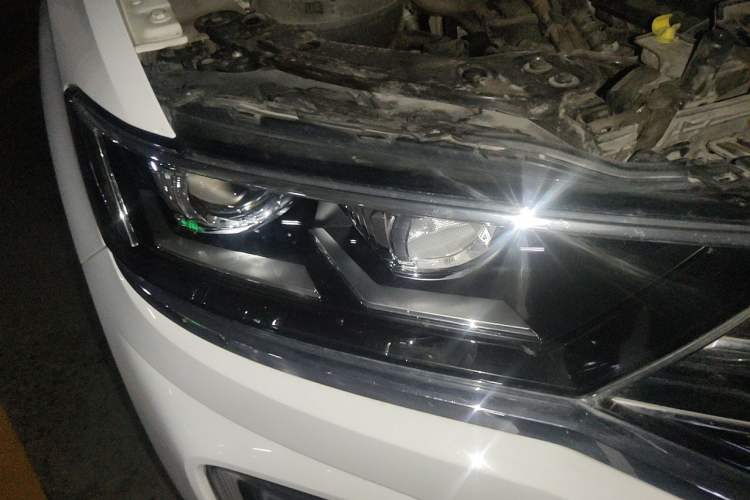 Used Volkswagen T-ROC 2020 280TSI DSG Two-Wheel Drive Comfort Version Right Front Headlight
