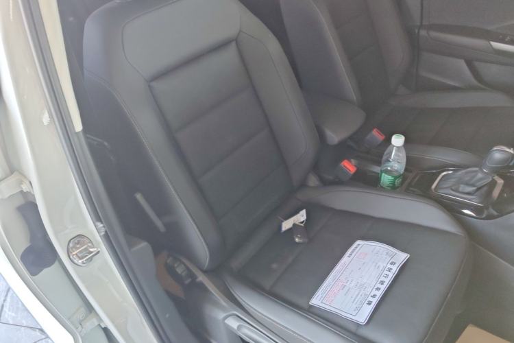 Used Volkswagen T-ROC 2020 280TSI DSG Two-Wheel Drive Comfort Version Right Front Seat