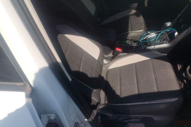 Used Volkswagen T-ROC 2020 280TSI DSG Two-Wheel-Drive Elite Version Right Front Seat