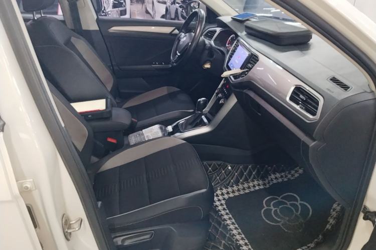 Used Volkswagen T-ROC 2020 280TSI DSG Two-Wheel-Drive Elite Version Right Front Seat