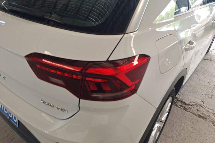 Used Volkswagen T-ROC 2020 230TSI DSG Two-Wheel Drive Advanced Version Right Rear Taillight