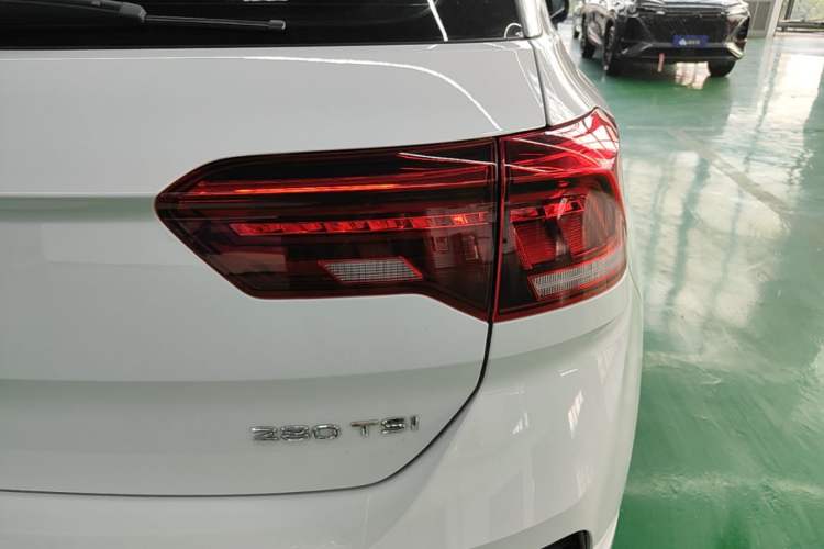 Used Volkswagen T-ROC 2020 280TSI DSG Two-Wheel Drive Comfort Version Right Rear Taillight