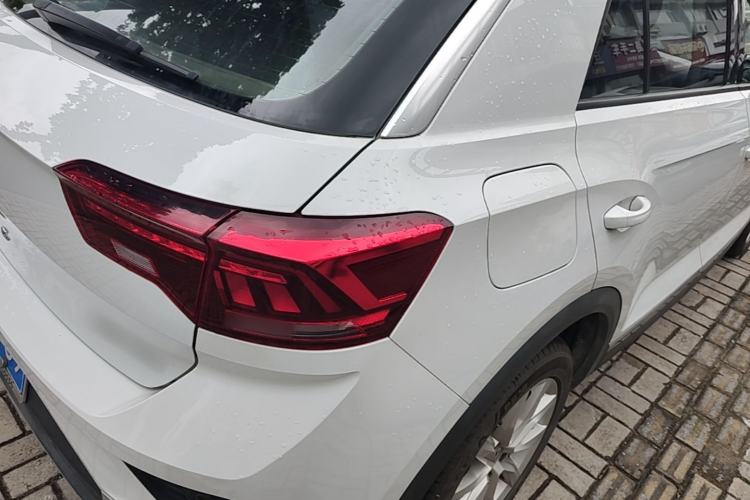Used Volkswagen T-ROC 2020 230TSI DSG Two-Wheel Drive Advanced Version Right Rear Taillight