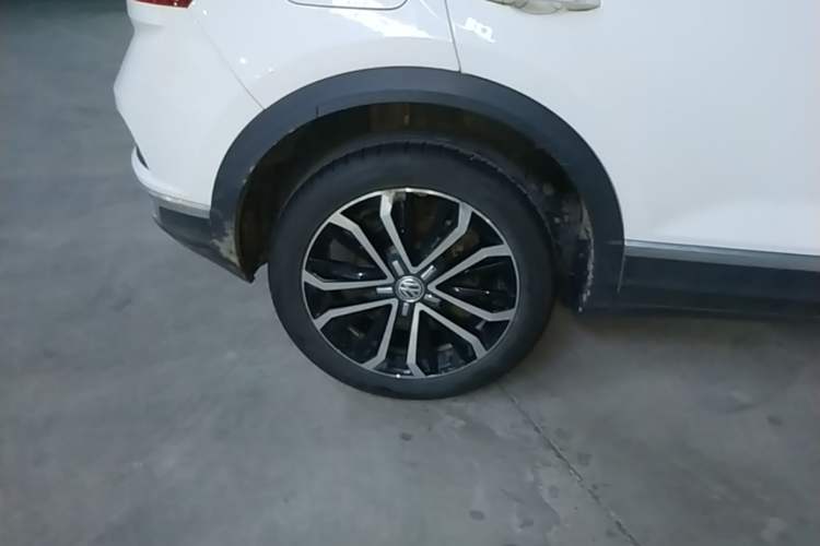 Used Volkswagen T-ROC 2020 280TSI DSG Two-Wheel Drive Comfort Version Right Rear Wheel Hub