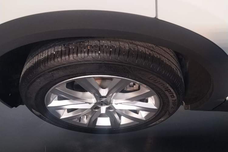 Used Volkswagen T-ROC 2020 280TSI DSG Two-Wheel-Drive Elite Version Right Rear Wheel Hub