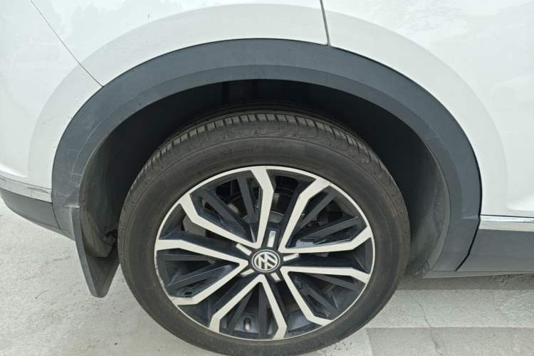 Used Volkswagen T-ROC 2020 280TSI DSG Two-Wheel Drive Comfort Version Right Rear Wheel Hub