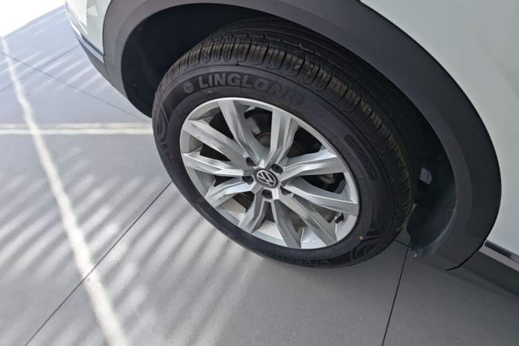 Used Volkswagen T-ROC 2020 280TSI DSG Two-Wheel-Drive Elite Version Right Rear Wheel Hub