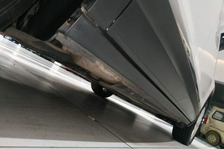 Used Volkswagen T-ROC 2020 230TSI DSG Two-Wheel Drive Advanced Version Right Side Sill