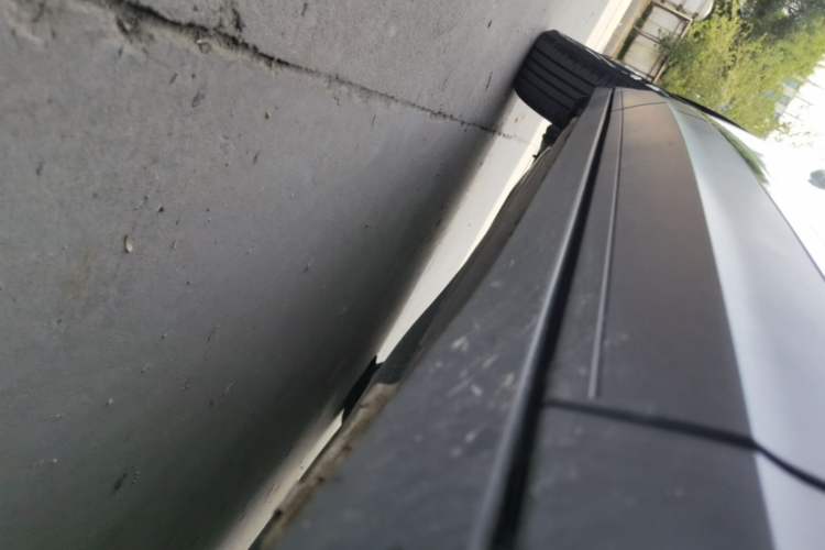 Used Volkswagen T-ROC 2020 280TSI DSG Two-Wheel Drive Comfort Version Right Side Sill