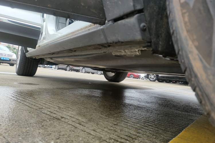Used Volkswagen T-ROC 2020 230TSI DSG Two-Wheel Drive Advanced Version Right Side Sill