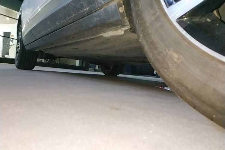 Used Volkswagen T-ROC 2020 280TSI DSG Two-Wheel Drive Comfort Version Right Side Sill