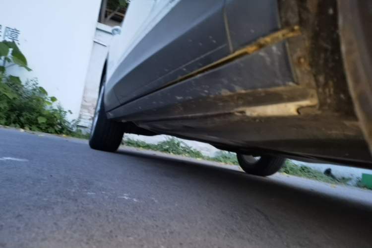 Used Volkswagen T-ROC 2020 230TSI DSG Two-Wheel Drive Advanced Version Right Side Sill