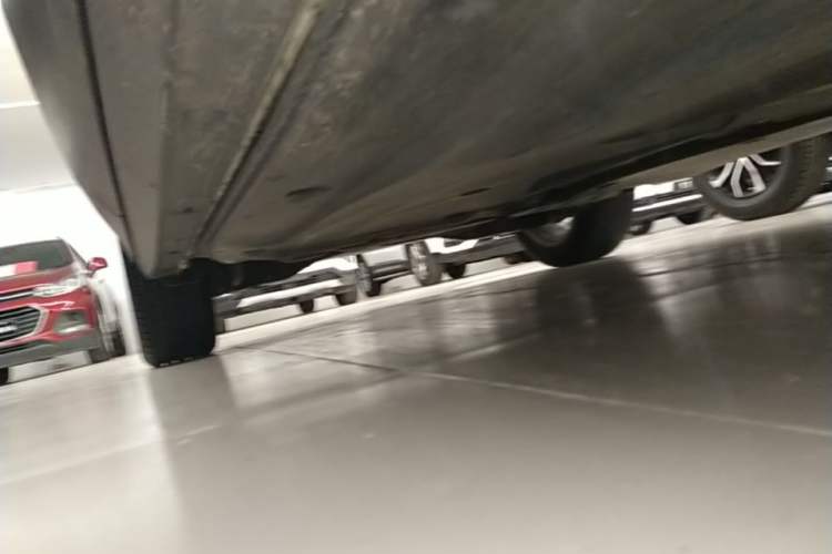 Used Volkswagen T-ROC 2020 230TSI DSG Two-Wheel Drive Advanced Version Right Side Sill
