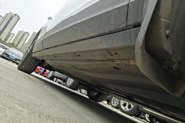 Used Volkswagen T-ROC 2020 280TSI DSG Two-Wheel Drive Comfort Version Right Side Sill
