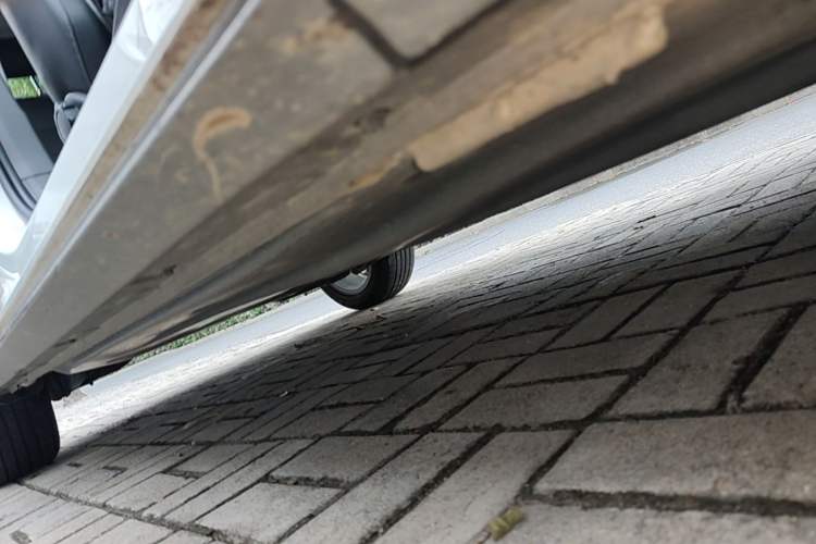 Used Volkswagen T-ROC 2020 230TSI DSG Two-Wheel Drive Advanced Version Right Side Sill