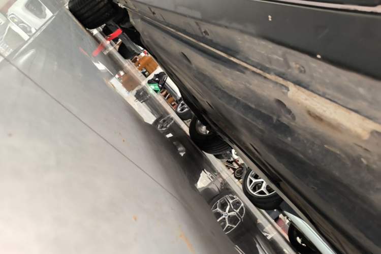 Used Volkswagen T-ROC 2020 280TSI DSG Two-Wheel-Drive Elite Version Right Side Sill